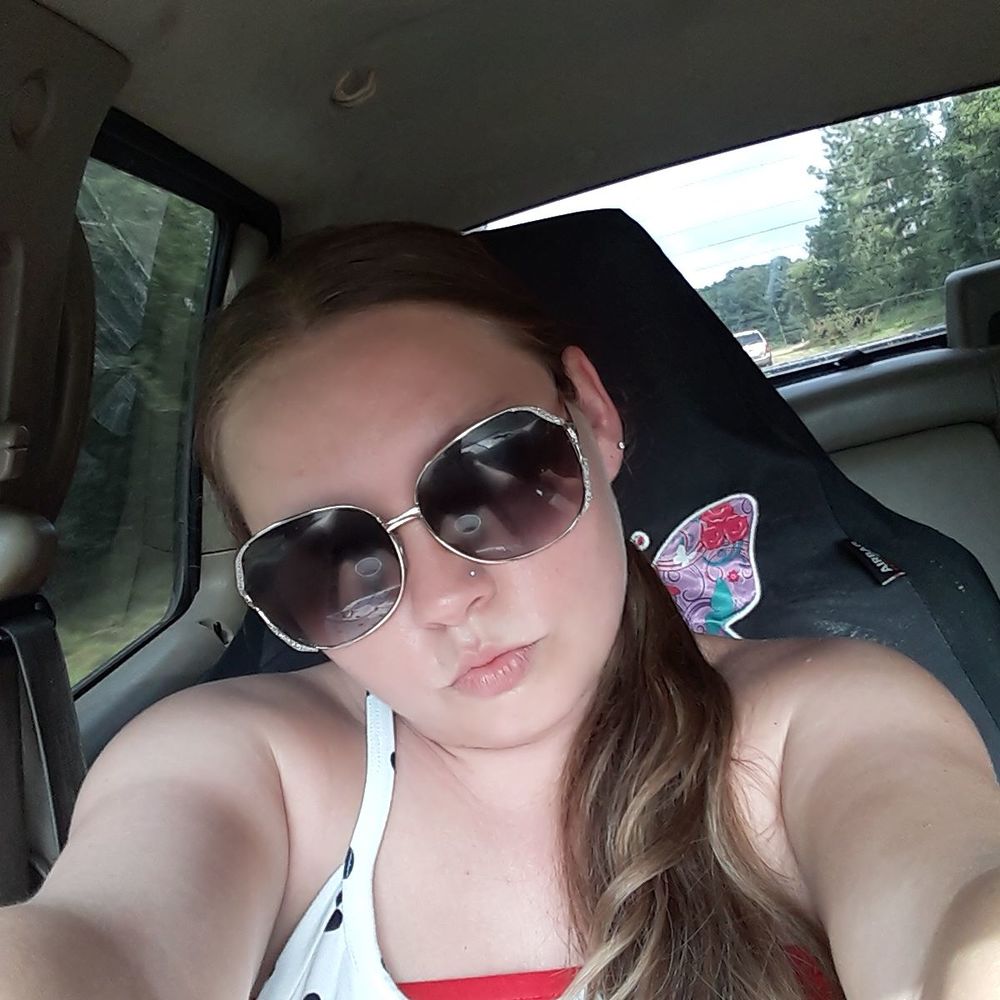 Meet your Posher, Nichole